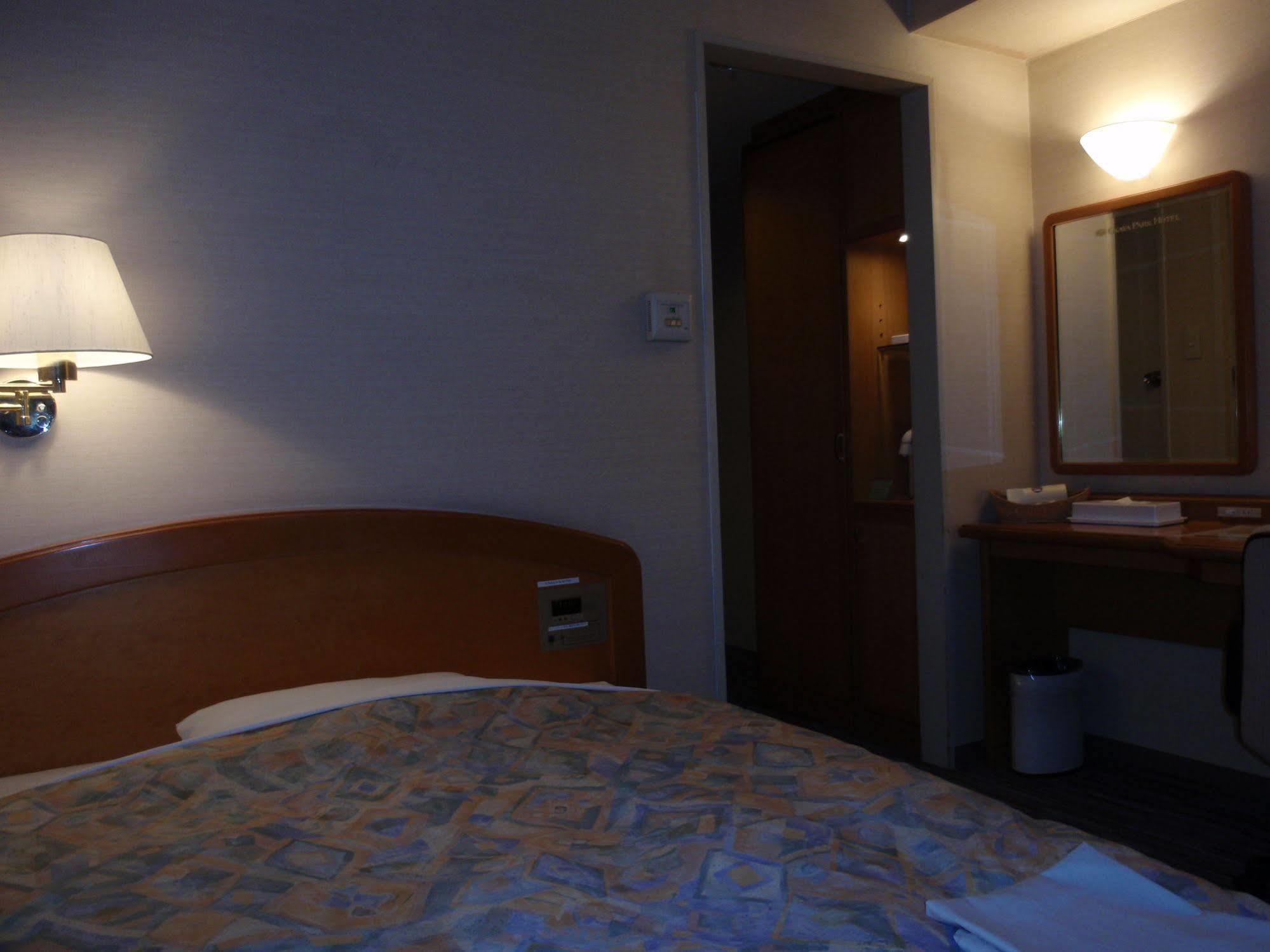 โรงแรมคราวน์ ฮิลล์ โอกายะ Okaya ภายนอก รูปภาพ